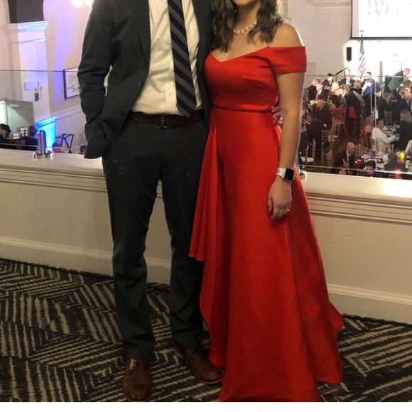 Bagley Mishka red asymmetrical gown off shoulder - Picture 8 of 14